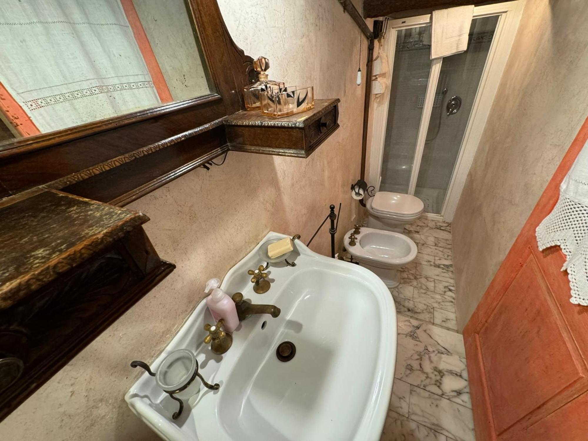 Apartamento Casa Giulia, Il Gioiello Del Borgo Certaldo Exterior foto